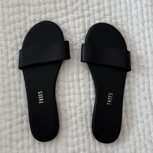 TKEES Black Leather Slide Sandals for Women - 6 New without box